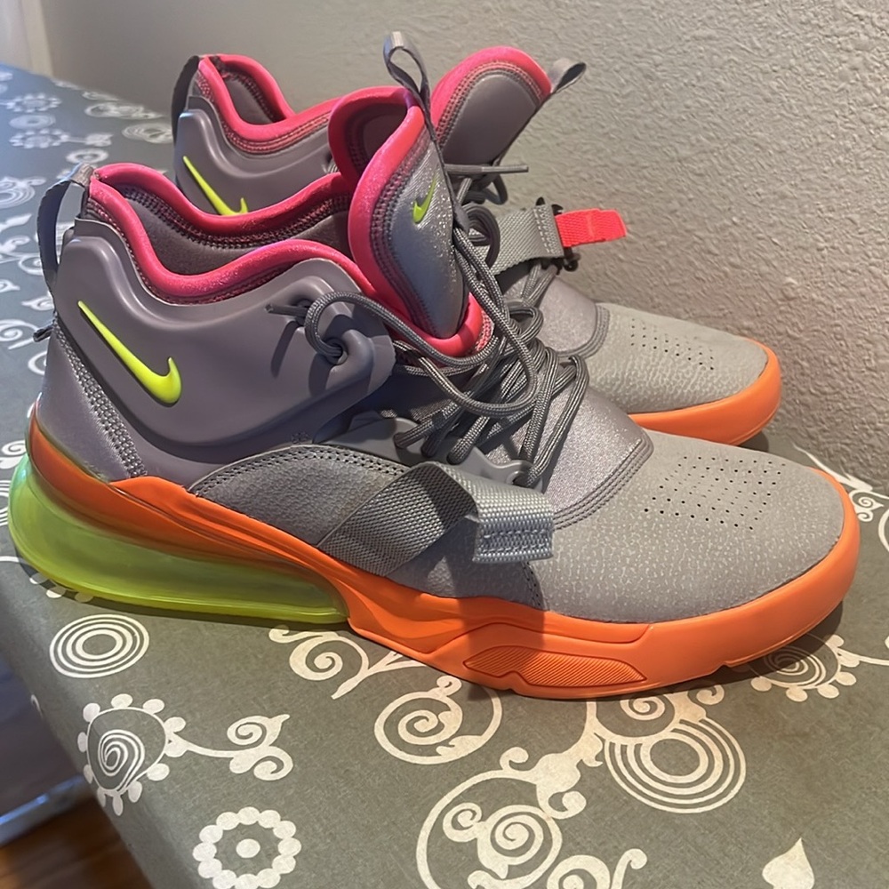 NIKE AIR FORCE 270 SHERBERT men’s 11 US - Picture 2 of 5